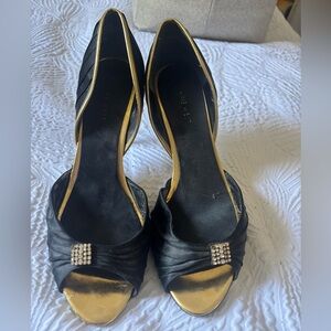 Nine West Black and Gold Women's Heels